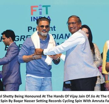 153 Cyclists. One Nation. Suniel Shetty & Amruta Fadnavis Power Baqar Nasser’s Historic Record Spin