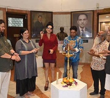 “SHIVOHUM 2.0: THE UNIFICATION” Art Exhibition By Renowned Artist Dr. Amitabh Shrivastav In Jehangir Art Gallery